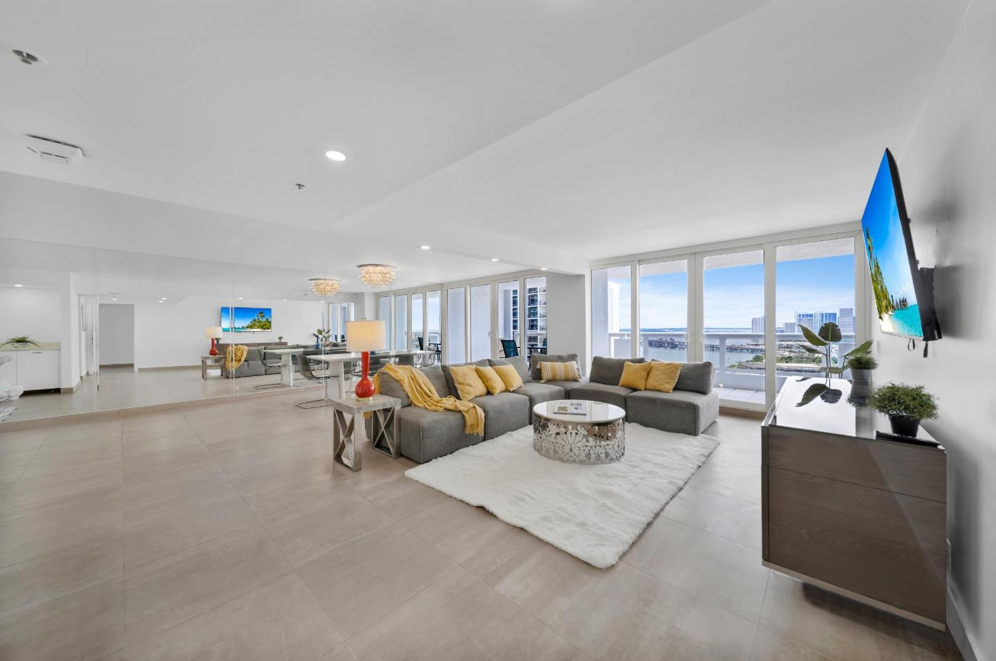 The Grand Wonder Apartment *